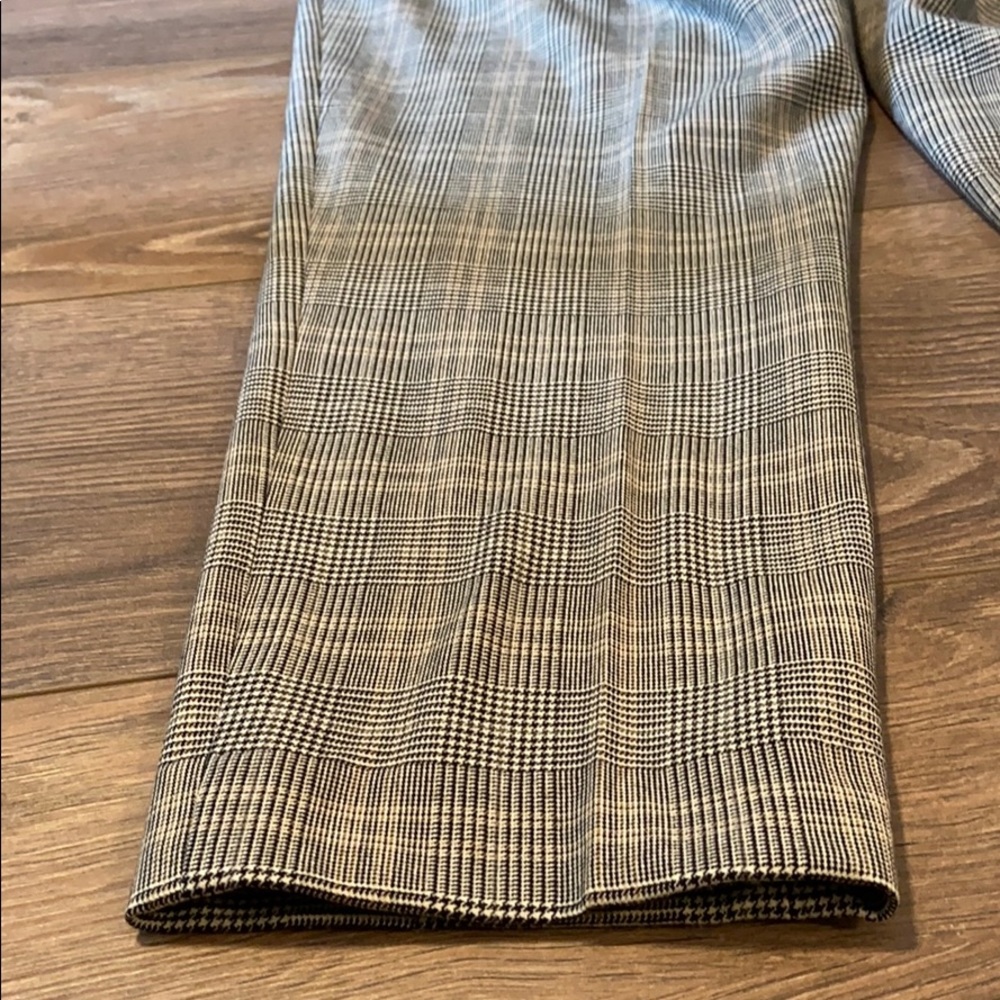Aritzia // Babaton Conan Plaid Pants - Picture 10 of 10